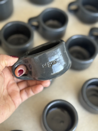 Esmalte Negro